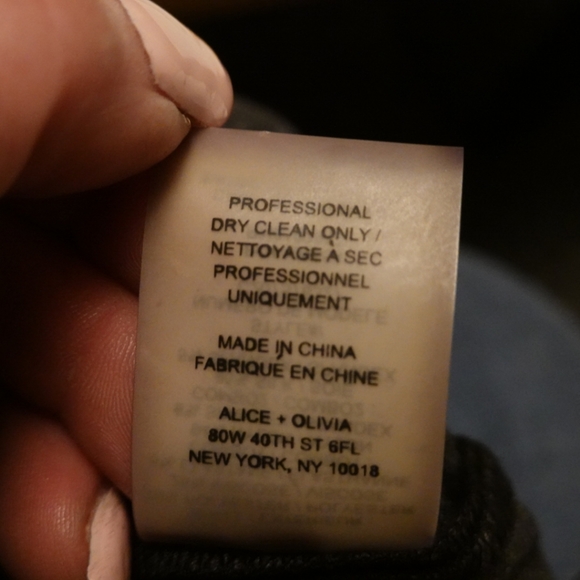 ALICE+OLIVIA Black/Gold Sheath Dress with Waist Ruffle, size 4 - Picture 5 of 5